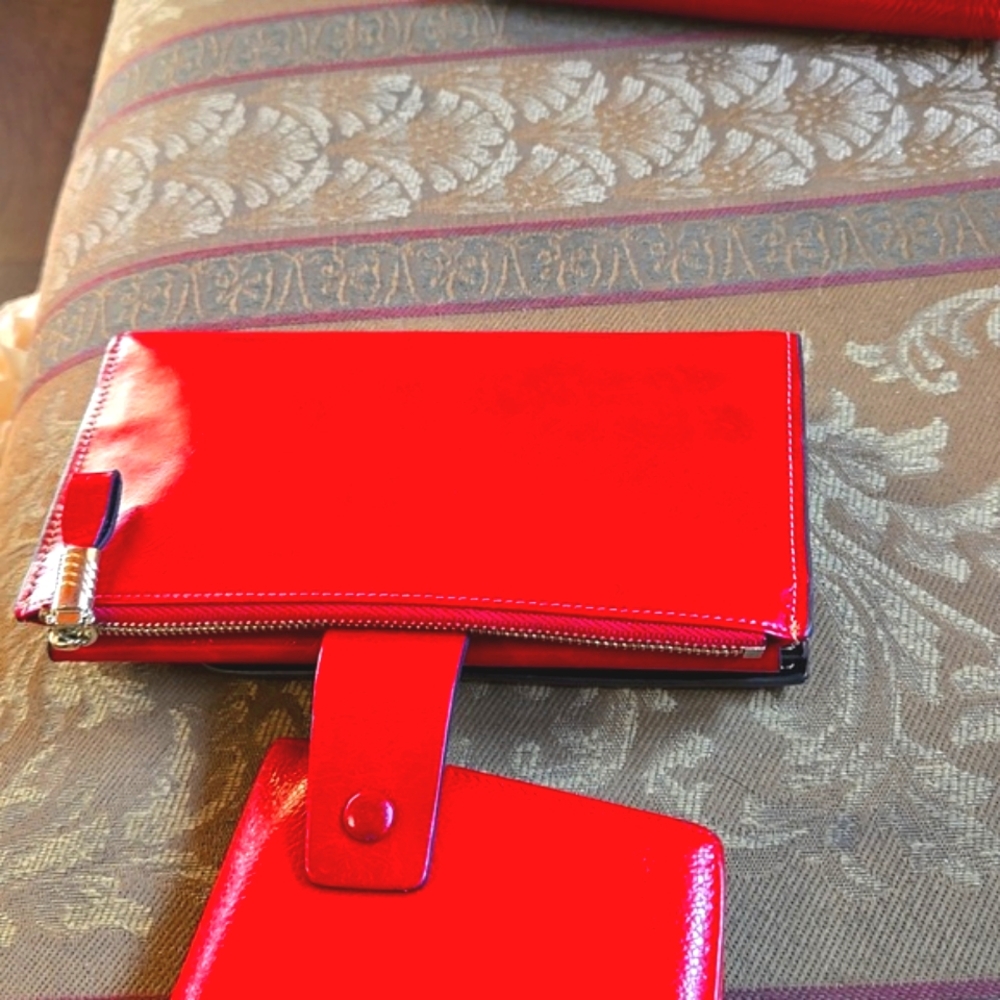 Wallet - Picture 2 of 4